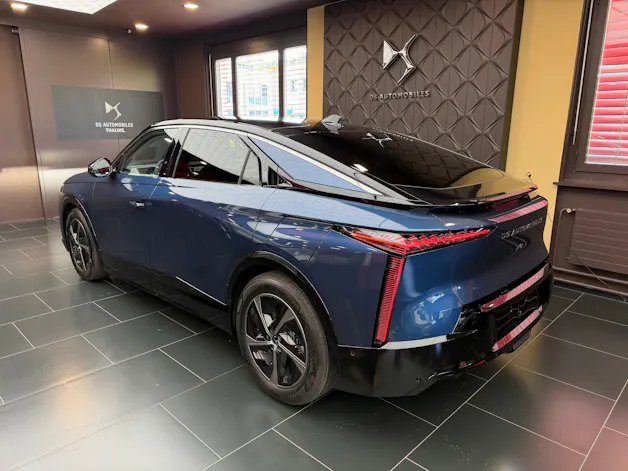 DS Automobiles No8 E-Tense Pallas