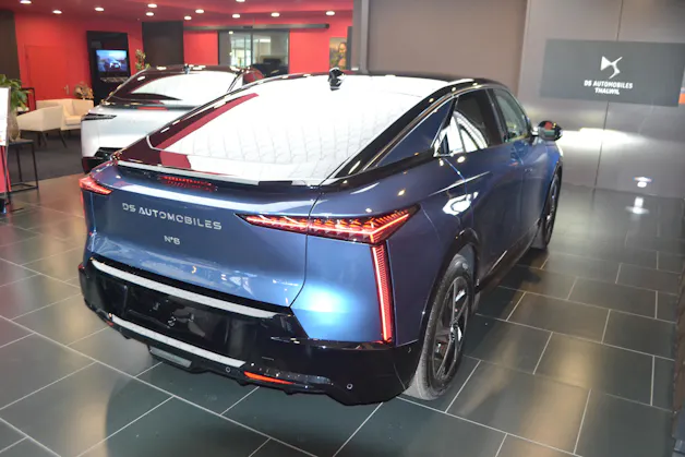 DS Automobiles No8 E-Tense Pallas