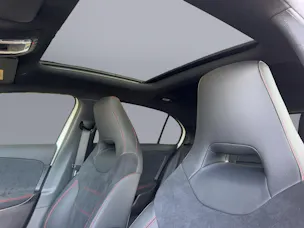 Mercedes-Benz A 250 AMG Line 4m