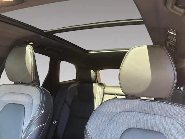 VOLVO XC60 2.0 T8 TE XCENTRIC Black Edition eAWD