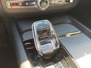 VOLVO XC60 2.0 T8 TE XCENTRIC Black Edition eAWD