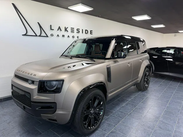 Land Rover Defender 110 4.4 V8 Octa