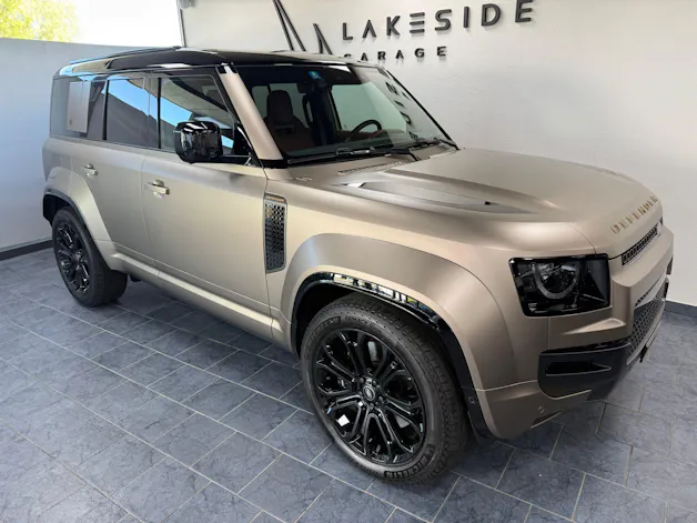 Land Rover Defender 110 4.4 V8 Octa