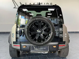 Land Rover Defender 110 4.4 V8 Octa