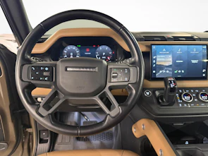 Fahrzeugbild LAND ROVER Defender 90 3.0 D I6 250 X-Dynamic SE