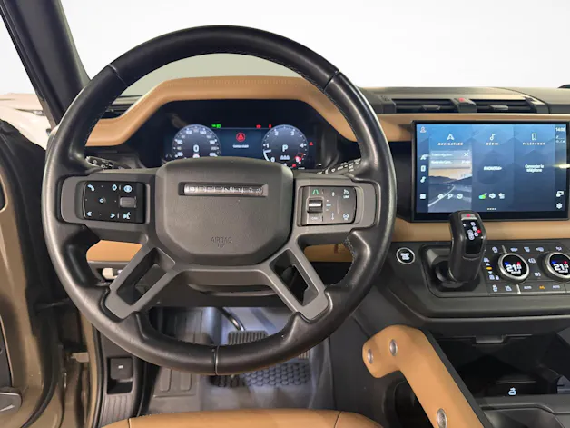 Land Rover Defender 90 3.0 D I6 250 X-Dynamic SE