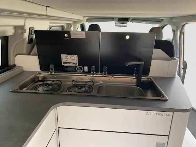 Ford Transit Nugget 320 L1 2.0 Ecoblue 170 PS Titanium