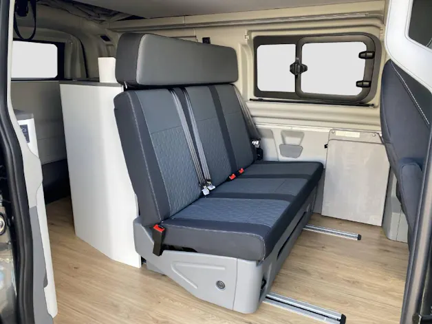 Ford Transit Nugget 320 L1 2.0 Ecoblue 170 PS Titanium