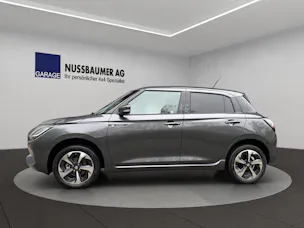 Suzuki Swift 1.2 Sakura Top Hybrid 4x4