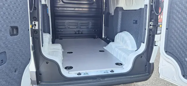 Kia PV5 Cargo 71.2 kWh Plus L2H1 3Door