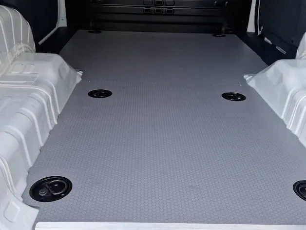 Kia PV5 Cargo 71.2 kWh Plus L2H1 3Door