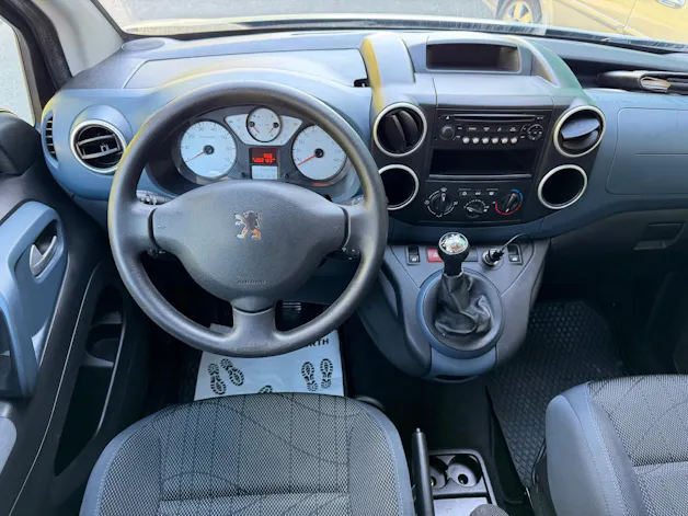 Peugeot Partner Tepee 1.6 HDI 92 Trendy 7P
