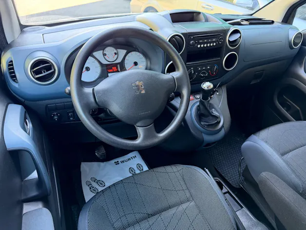 Peugeot Partner Tepee 1.6 HDI 92 Trendy 7P