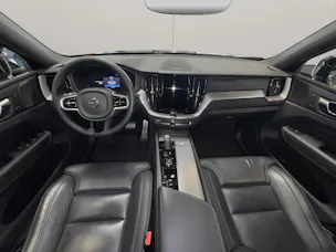Volvo XC60 2.0 B4 MH R-Design AWD