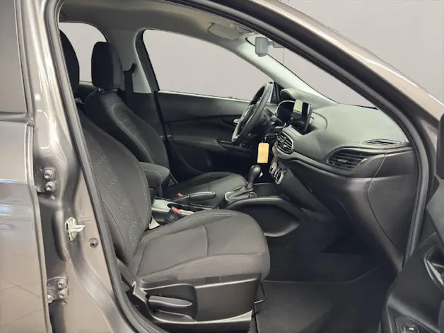 Fiat Tipo SW 1.5 Hybrid Swiss Edition