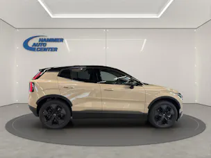 Volvo EX30 CC E60 Twin Performance AWD