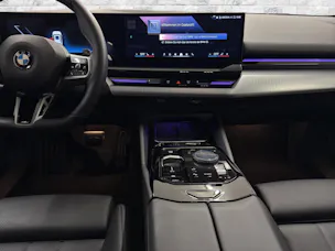 BMW 520d xDrive Touring
