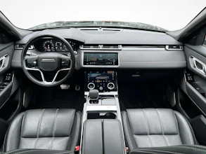 https://vehicle.imgix.net/4289051/d8062a09-0f71-485c-a5c8-e4640d064941.jpg