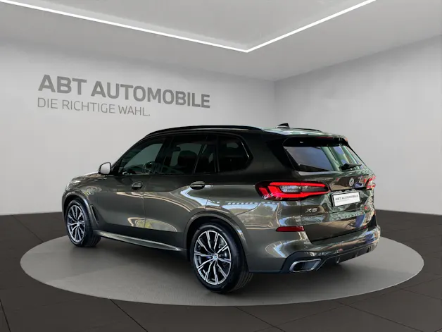 BMW X5 45e xDrive SAG