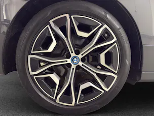 BMW iX xDrive40