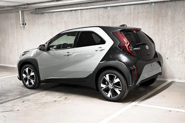 Toyota Aygo X 1.5 VVT-i HSD Trend