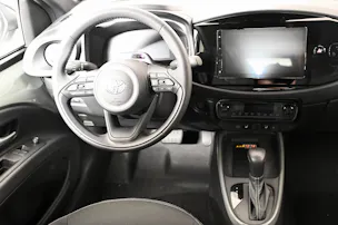 Toyota Aygo X 1.5 VVT-i HSD Trend