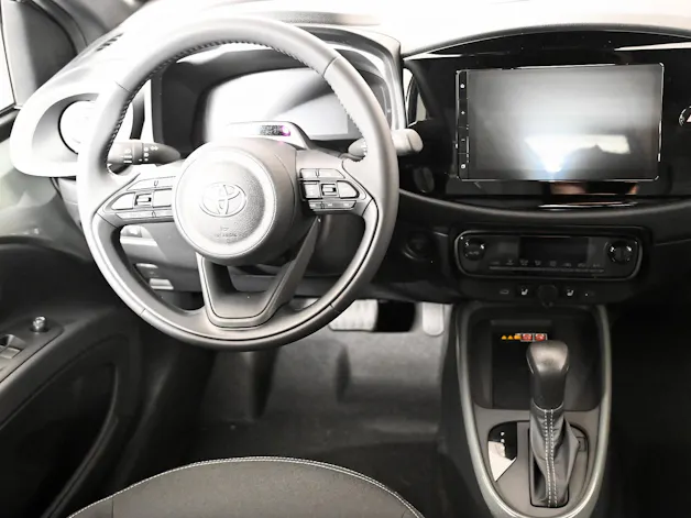 Toyota Aygo X 1.5 VVT-i HSD Trend
