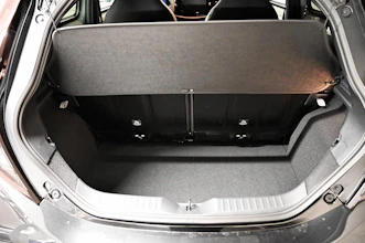 https://vehicle.imgix.net/4289086/d4e24988-a485-4e63-88fc-b1783e78a91d.jpg