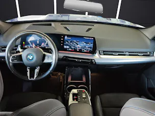 BMW X1 30e xDrive paddles