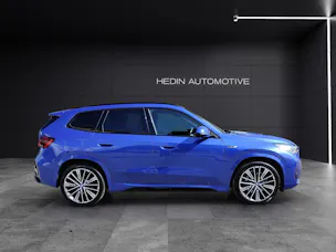 BMW X1 30e xDrive paddles