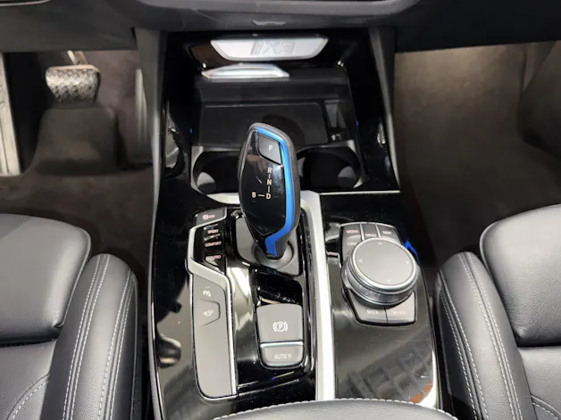 BMW iX3 Impressive