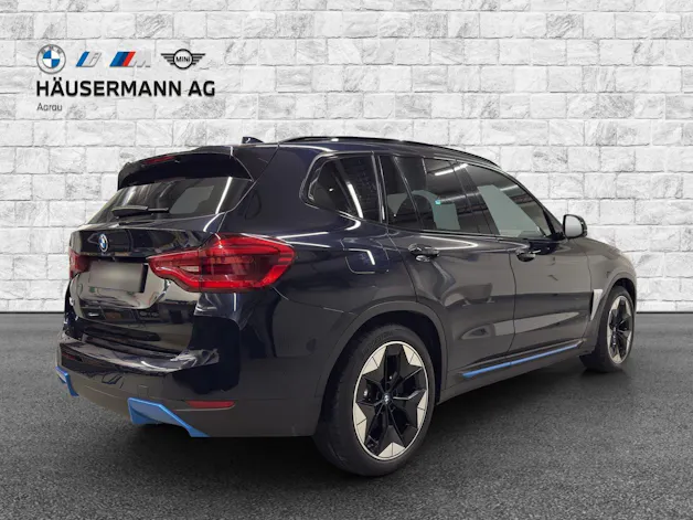 BMW iX3 Impressive