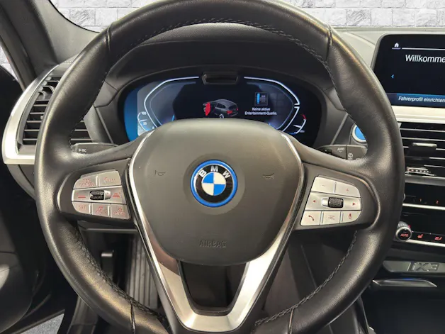 BMW iX3 Impressive