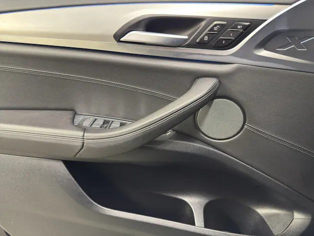 BMW iX3 Impressive