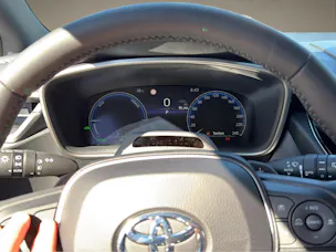 Toyota Corolla Touring Sports 2.0 HSD Swiss Edition
