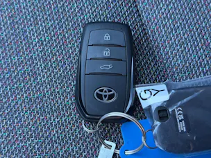 Toyota Corolla Touring Sports 2.0 HSD Swiss Edition