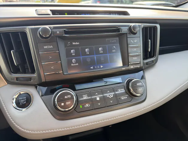 Toyota RAV4 2.0i VMa Sol Premium MdS