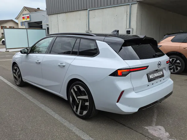 Opel Astra-e Sports Tourer Ultimate