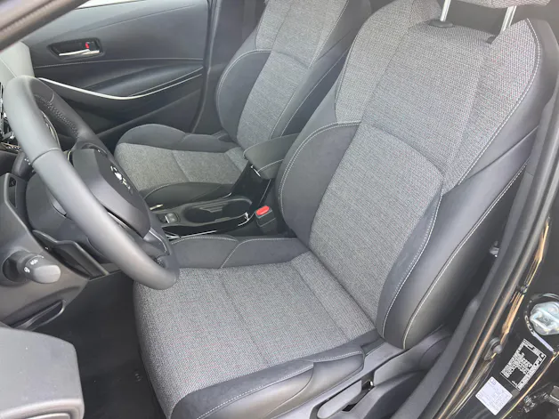 Toyota Corolla Touring Sports 2.0 HSD Swiss Edition