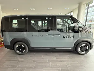 Kia PV5 Passenger 71.2 kWh Plus