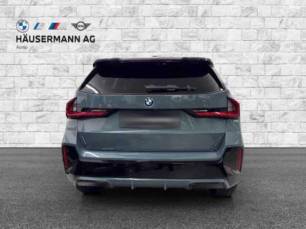 BMW X1 23d xDrive paddles