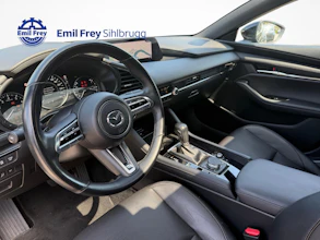 https://vehicle.imgix.net/4289350/18b5ec05-640a-46c8-bc1e-5cb415cfda44.jpg