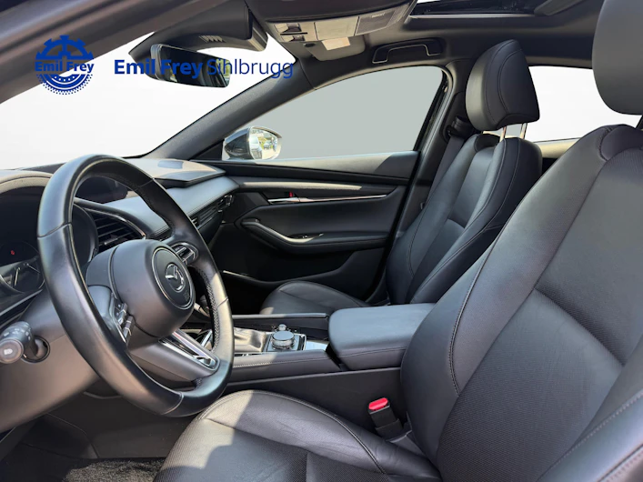 Fahrzeugbild MAZDA 3