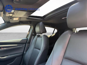 https://vehicle.imgix.net/4289350/306af84a-b156-4a5f-ac0d-78263c4a0074.jpg