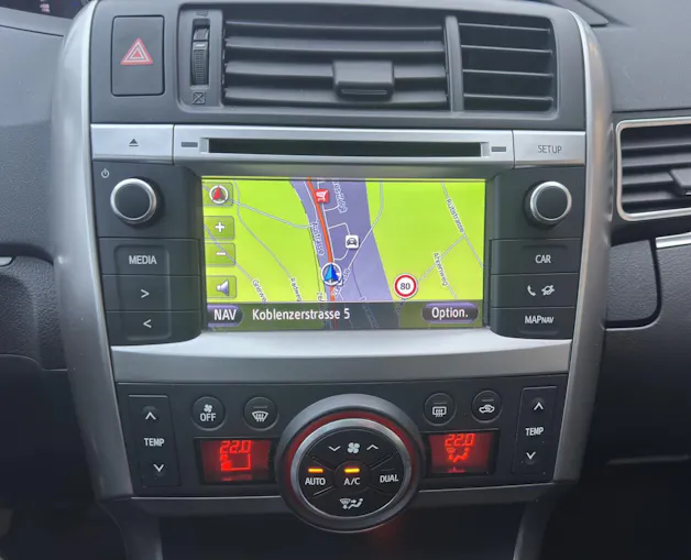 Toyota Verso 1.6 VVT-i Terra 7P