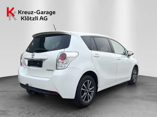 Toyota Verso 1.6 VVT-i Terra 7P