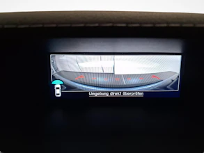 https://vehicle.imgix.net/4289406/bf5081f2-ee71-4be8-93da-faef0ec5c2e2.jpg