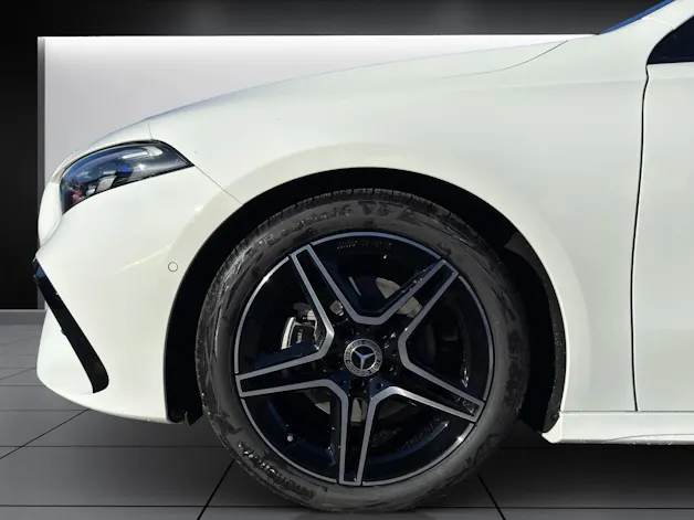 Mercedes-Benz A 200 Night Star 7G-DCT