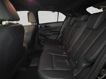 MITSUBISHI ECLIPSE CROSS 12