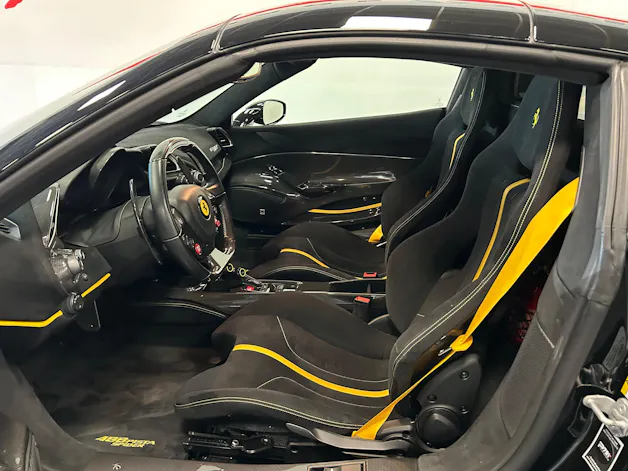 Ferrari 488 Pista Spider 3.9 V8